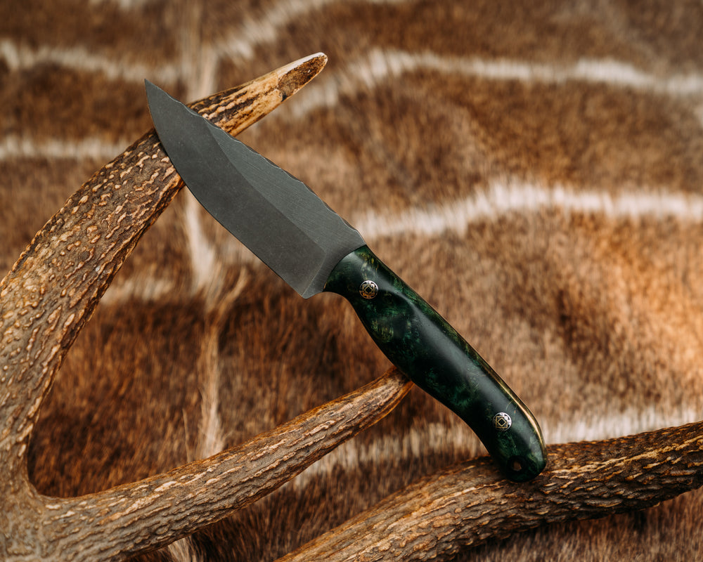 Feather Light- Dyed Maple, Mosaic Pins, CF Lanyard Pin, Contoured Grip