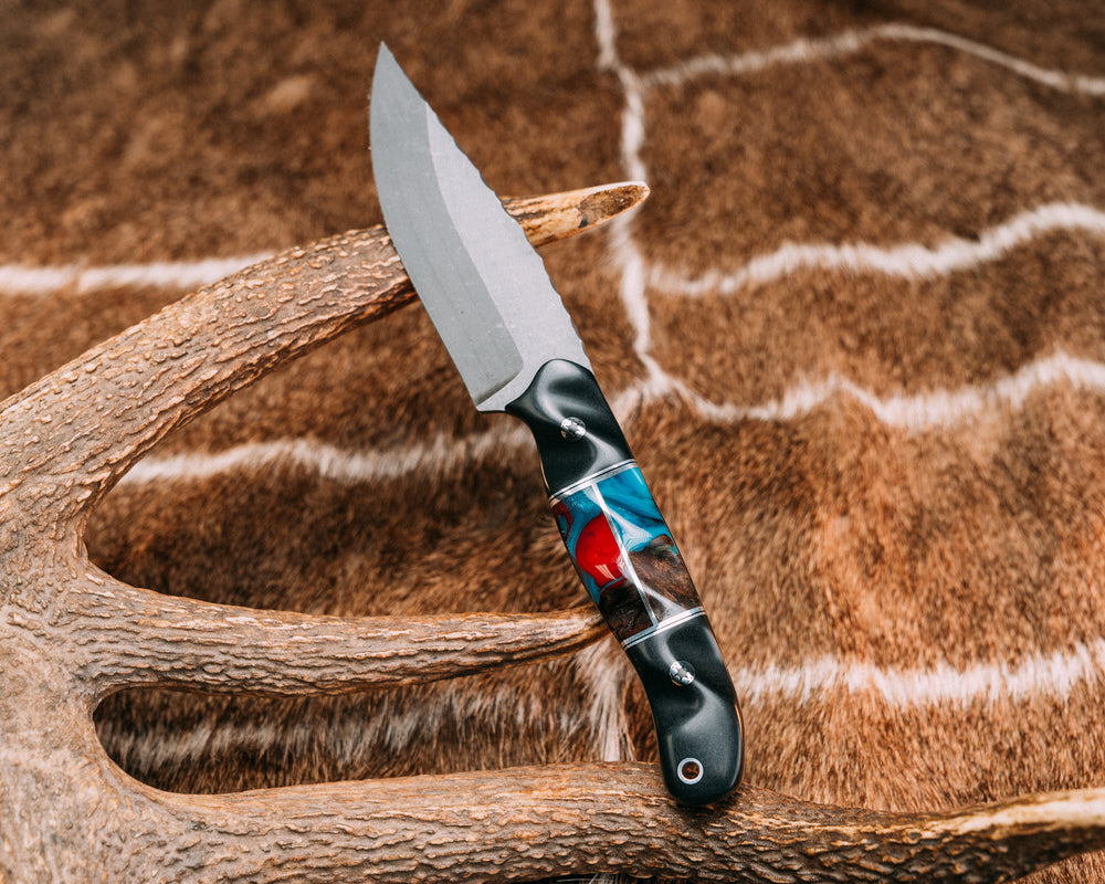 Crow Jr- Black Diamond Richlite, Aluminum and Black G10 Pin Striping, Maple and Red and Blue Resin Split, Mosaic Pins, Aluminum Lanyard Pin, Textured Grip