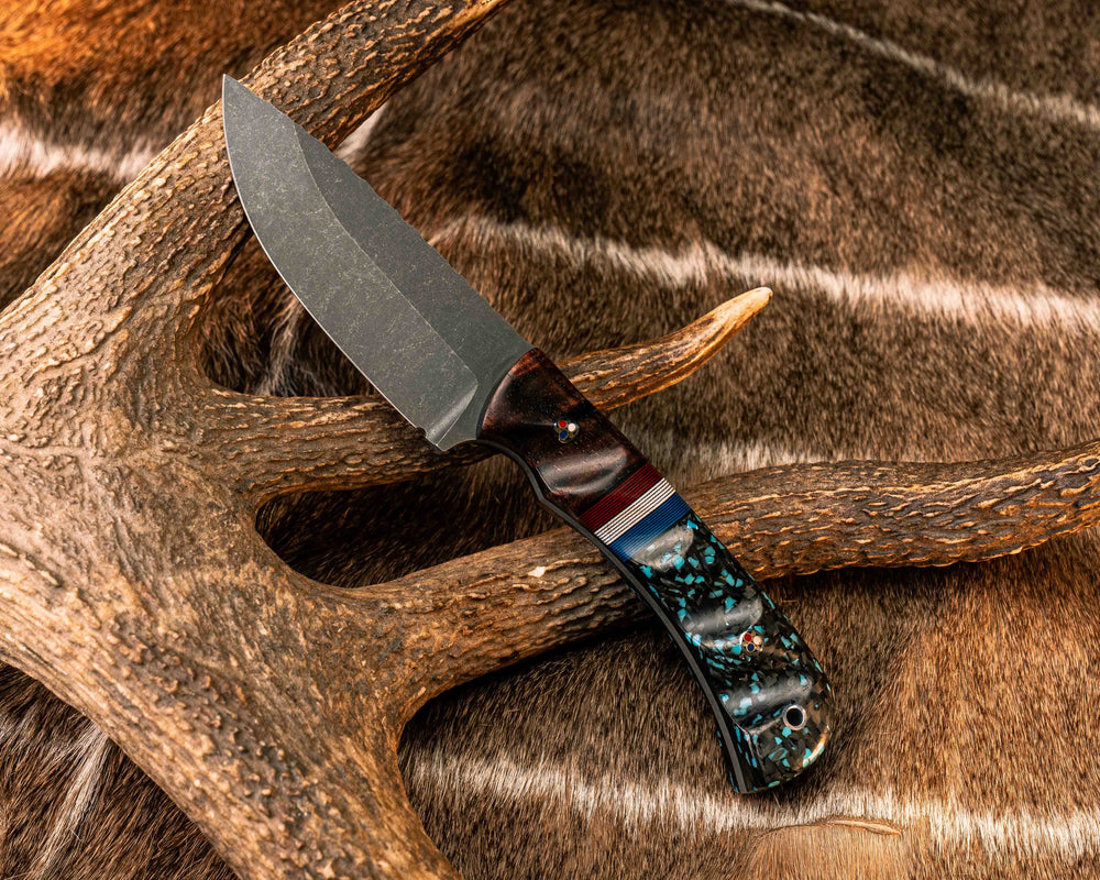Cavner- Hawaiian Curly Koa, Black G10 and Americana G-Carta Split, Turquoise Rocky Wave Carbon, Patriot Mosaic Pins, Aluminum Lanyard Pin, Textured Grip