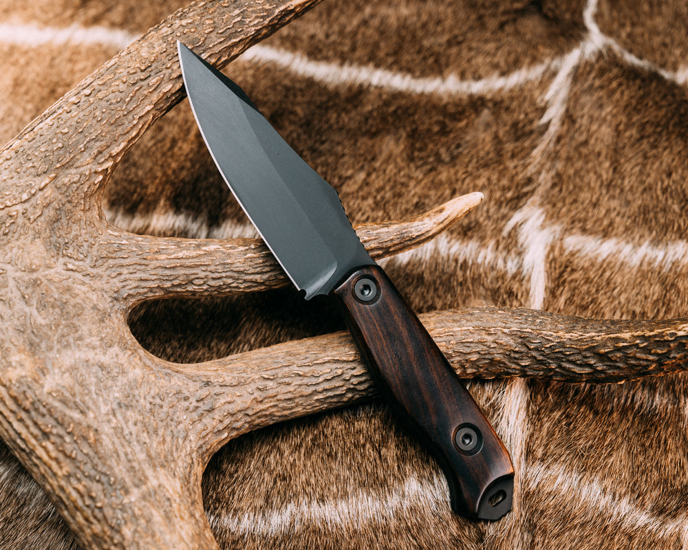 Field Knife - Desert Ironwood, Armor Black Cerakote, Allen Bolts, Smooth Grip