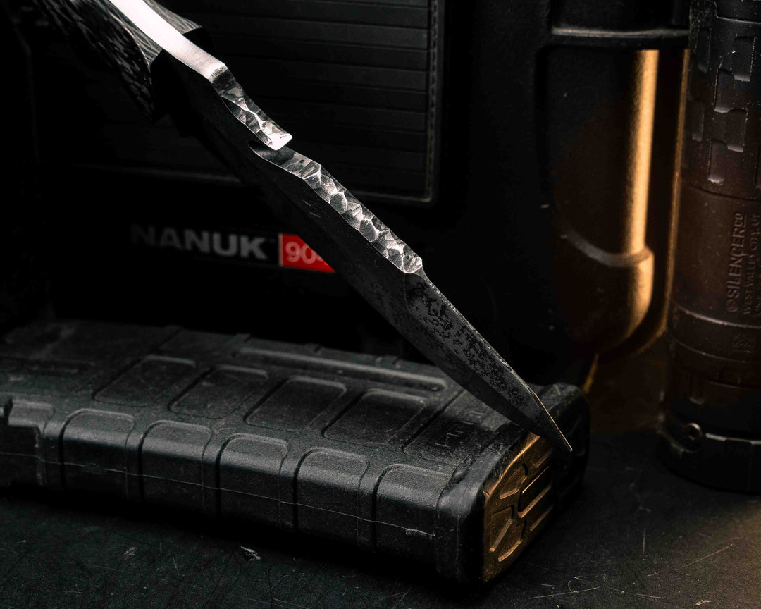 Notched Wire Cutter Breacher Gen 3- Carbon Fiber, Mosaic Pins, Textured Grip