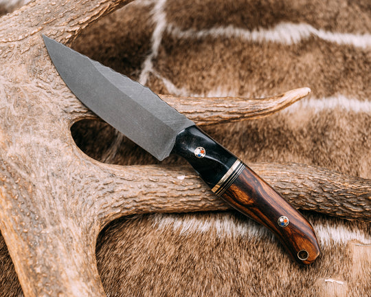 Crow Scalper- Rams Horn, Black G10 and Brass Split, Desert Ironwood, Patriot Mosaic Pins, Brass Lanyard Pin, Contoured Grip