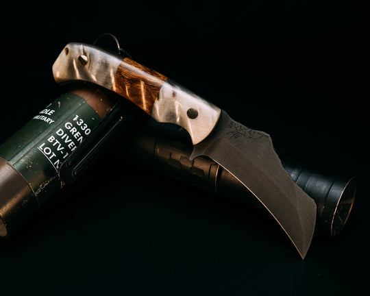 Vulture- Rams Horn, Desert Ironwood Split, Brass Pins, Grooved Grip