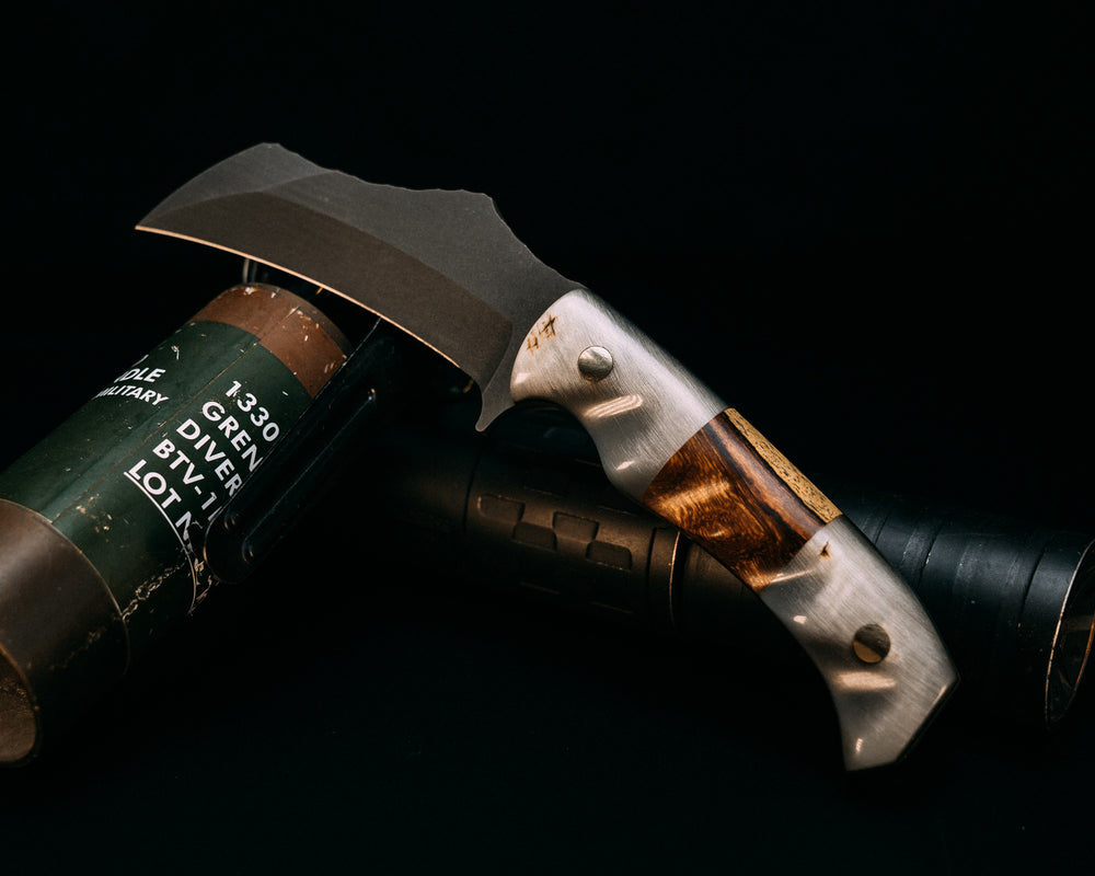 Vulture- Rams Horn, Desert Ironwood Split, Brass Pins, Grooved Grip
