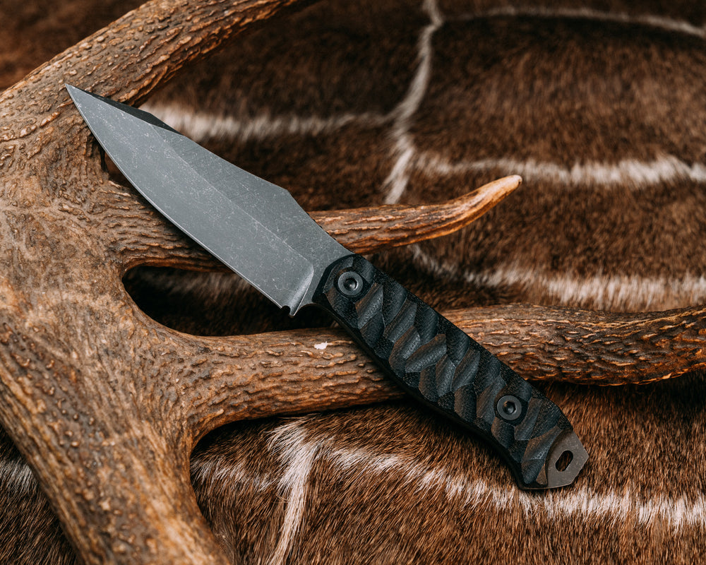 Field Knife - Black Canvas Micarta, Allen Bolts, Chaos Grip