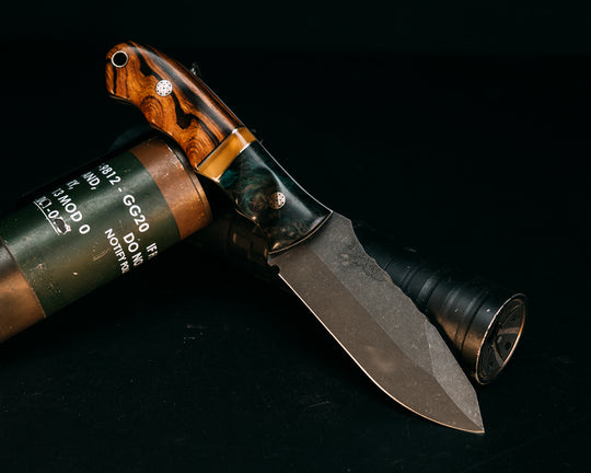 Disaster Jr- Dyed Redwood, Black G10 and Brass Pin Striping, Ultem Split, Desert Ironwood, Mosaic Pins, Brass Lanyard Pin, Grooved Grip