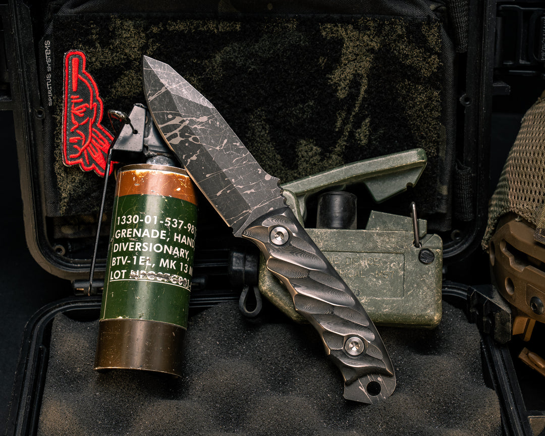 Disaster Jr- Black Dunes Carbon, Ti Allen Bolts, Textured Grip