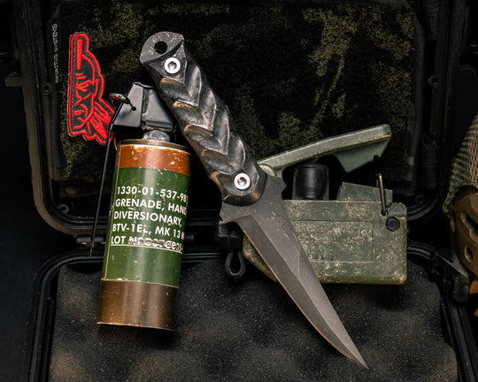 Combat Filet - Black Dunes Carbon Fiber, Ti Allen Bolts, Textured Grip