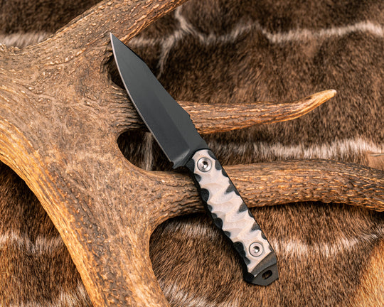 Field Knife Jr- White/Black G10, Armor Black Cerakote, Ti Allen Bolts, Textured Grip