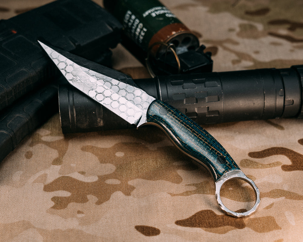 Ringed Tac Tanto- Kamari Burlap Micarta, Black Micarta Pins, Smooth Grip