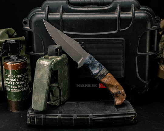 Tosahwi- Dyed Amboyna, Black G10 and Aluminum Pin Striping, Buckeye Burl Split, Teak, Mosaic Pins, Textured Grip