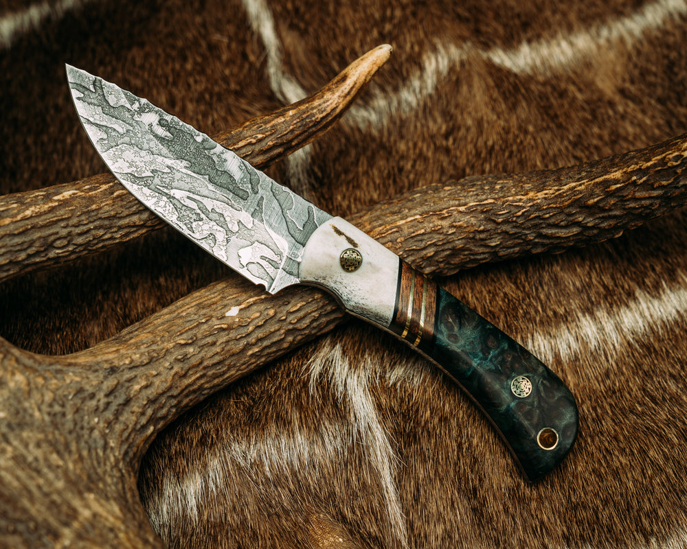 Cav Jr Back Country - Black G10 and Brass Pin Striping, Hawaiian Curly Koa Split, Dyed Redwood, Mosaic Pins, Brass Lanyard Pin, Contoured Grip