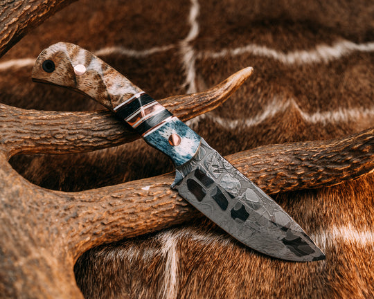 Cav Jr Back Country- Dyed Giraffe Bone, White G10 and Copper Pin Striping, Blue Marbled Carbon and Copper Split, Hawaiian Curly Mango, Copper Pins, CF Lanyard Pin, Textured Grip