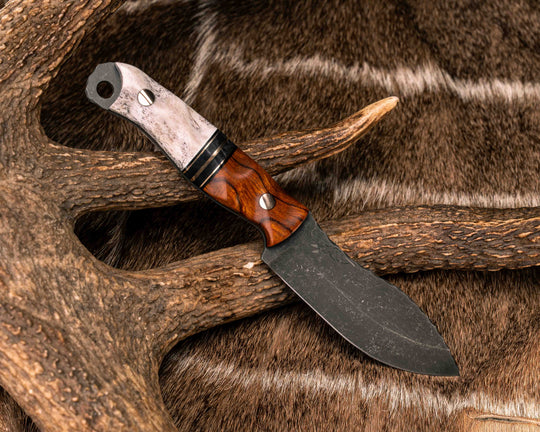 Skinner Jr- Desert Ironwood, Black G10, Bronze and Dyed Maple Split, Elk Antler, Bronze Pins, Textured Grip