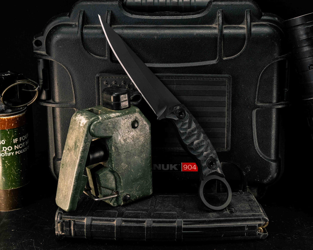 Osoraku 4"- Black G10, Armor Black Cerakote, Allen Bolts, Textured Grip