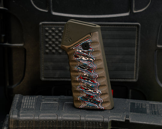 AR style Grip System - Nebula FAT Carbon Over Coyote and Black G10, OD Green Cerakote, Snake Grip