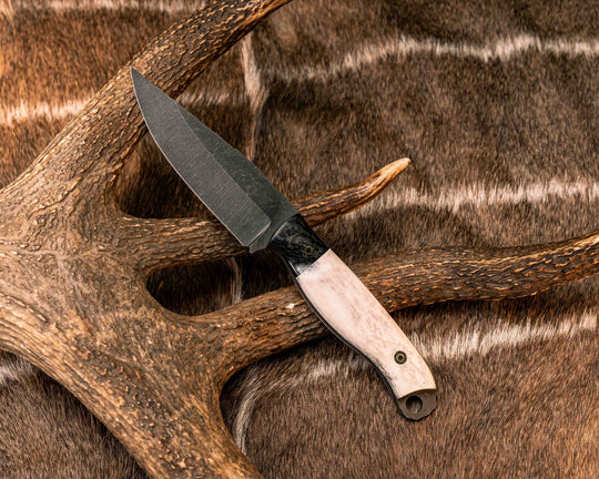 Crow Jr- Carbon, Elk antler, Mosaic Pins, Textured Grip