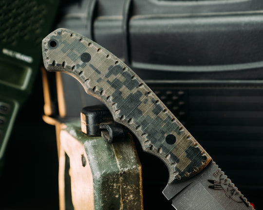 Cav-Breacher- Navy S.E.A.L AOR2 Cammie Micarta, CF Pins, Flat Textured Grip