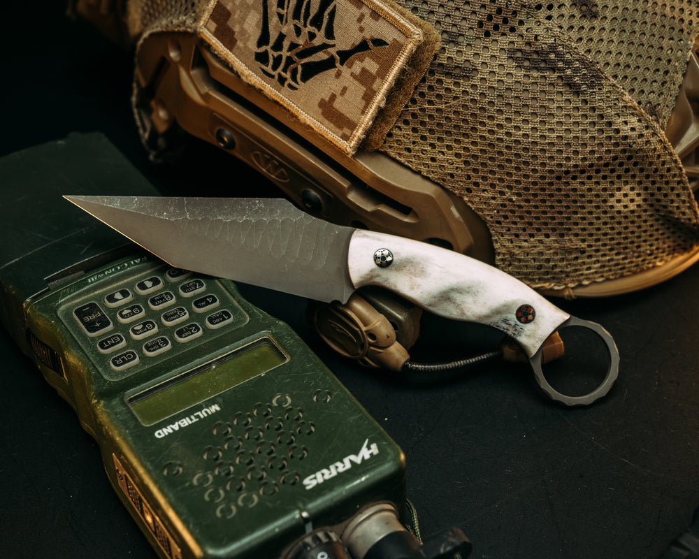 Ringed Tac Tanto- Mosaic Pins, Grooved Grip