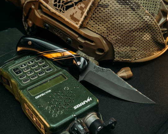 Tosahwi- Black G10, Coyote G10, Bronze and Black G10 Pin Striping, Honey Jasper Tru-stone Split, Mosaic Pins, Contoured Grip