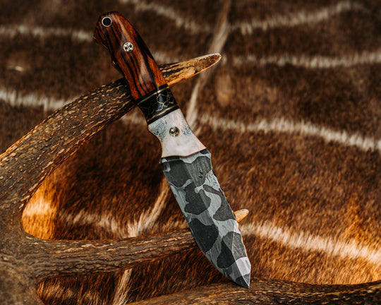 Disaster Jr- Black G10, Red G10 and Brass Pin Striping, Black with Gold Web Tru-stone Split, Desert Ironwood, Mosaic Pins, Brass Lanyard Pin, Grooved Grip