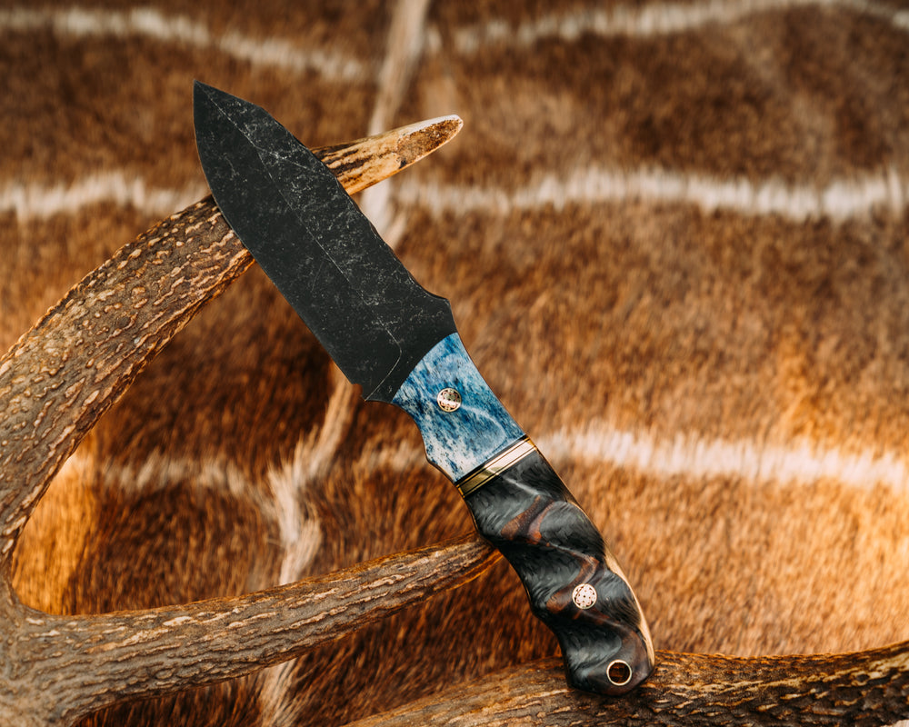 Disaster Jr- Dyed Giraffe Bone, Black G10 and Brass Split, Hawaiian Curly Koa Over Carbon, Mosaic Pins, Brass Lanyard Pin, Textured Grip