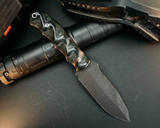 Disaster Jr- Black Burlap Micarta Over Green Dark Matter Carbon, Mosaic Pins, Aluminum Lanyard Pin, Textured Grip