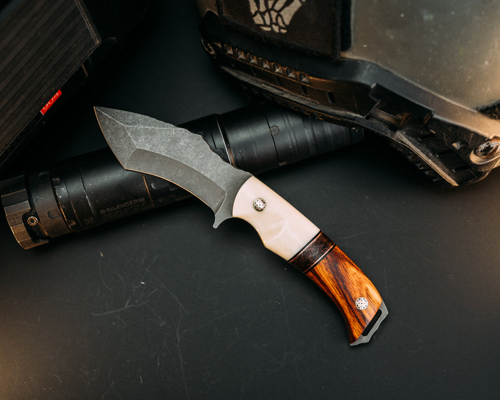 Buteo - Giraffe Bone, Black G10 and Copper Pin Striping, Copper Dark Matter Carbon, Desert Ironwood, Mosaic Pins, Contoured Grip