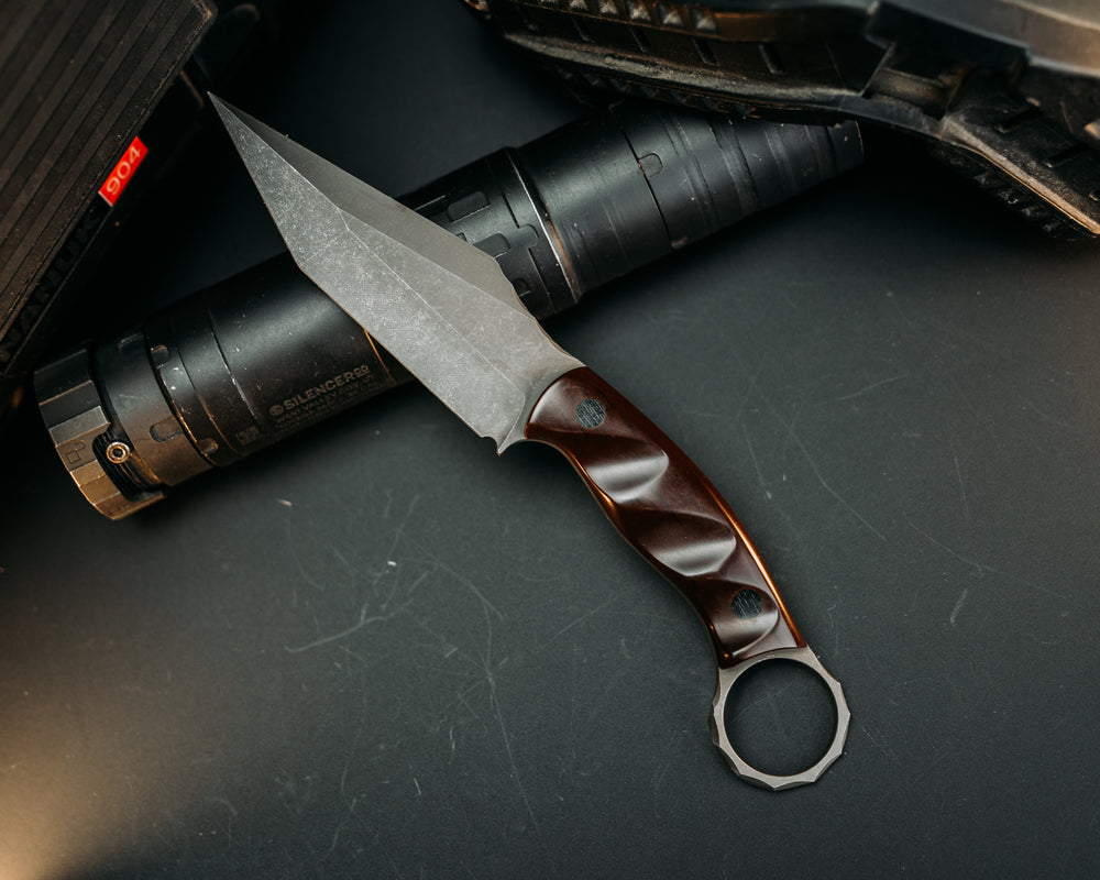 Ringed Tac Tanto- Redstone Brown Richlite, Black Micarta Pins, Grooved Grip