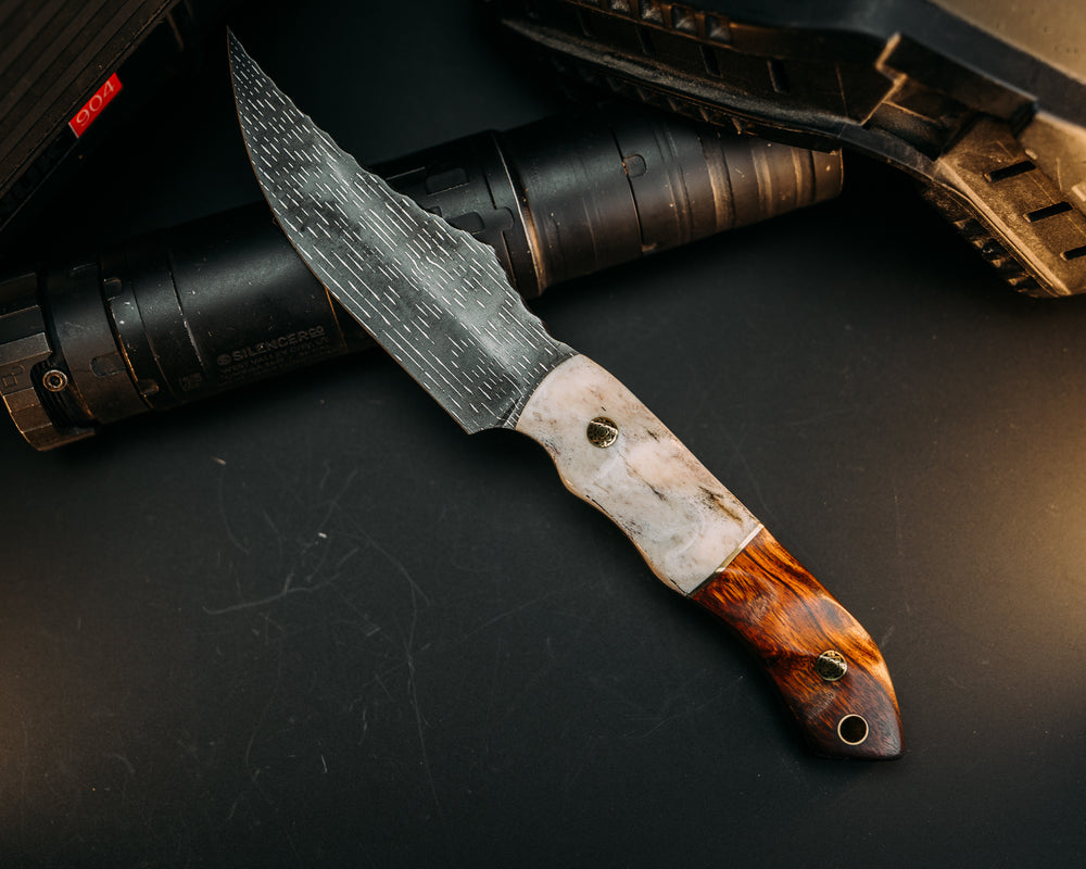 Red Cloud- Vegas Forge Dot Matrix Damascus- Brass Split, Desert Ironwood, Mosaic Pins, Brass Lanyard Pin, Textured Grip