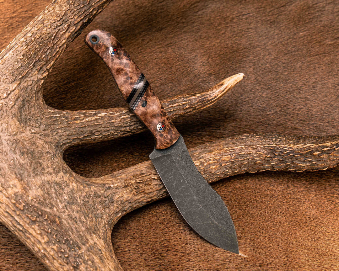 Skinner Jr- Redwood Burl, Black G10, Copper and Mojave Brown G10 Split, Copper Patriot Mosaic Pin, CF Lanyard Pin, Textured Grip