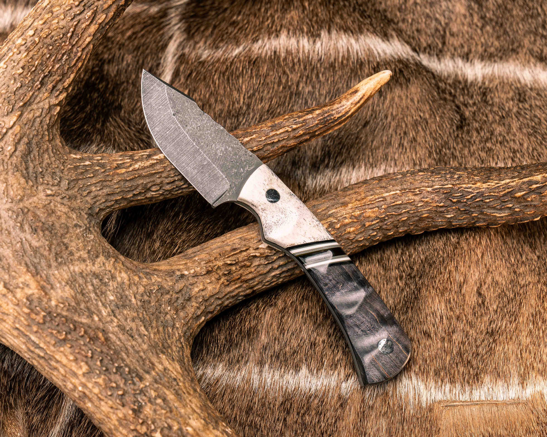 Beef Harpoon- Elk Antler, Black G10, White G10 and Grey G10 Pin Striping, Ultem Split, Dyed Maple, Mosaic Pins, Textured Grip