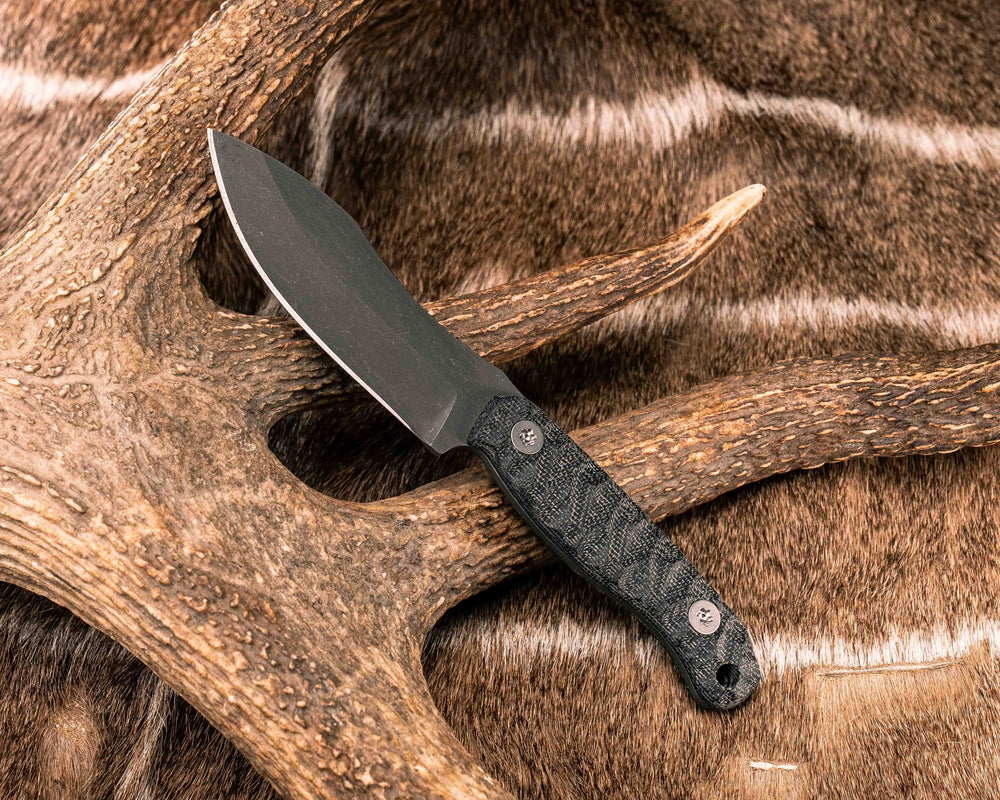 Skinner Jr- Black Canvas Micarta, Ti Torx Bolts, Textured Grip
