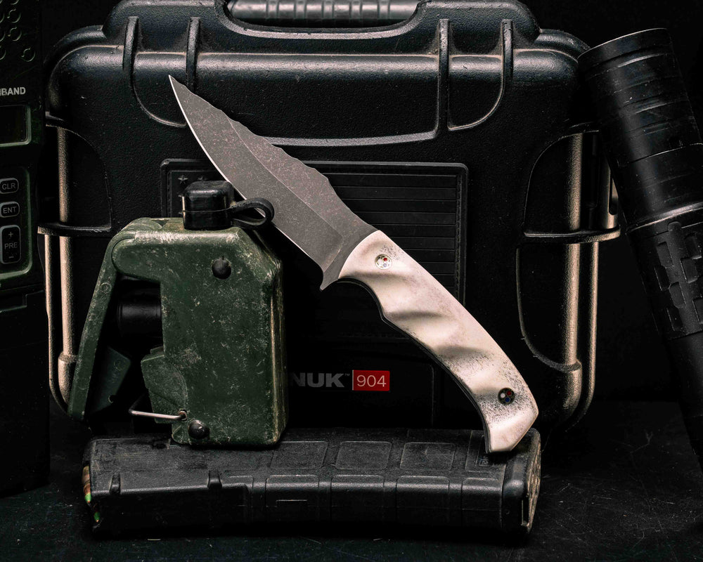 Tosahwi-  Elk Antler, Patriot Mosaic Pins, Textured Grip