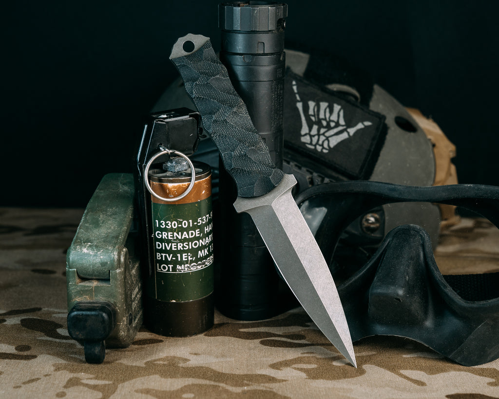 Combat Dagger- Black Canvas Micarta, CF Pins, CF Lanyard Pin, Chaos Grip