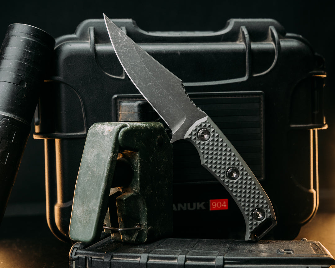 Tosahwi- Grey w/ Red Liner G10, Allen Bolts, Textured Grip