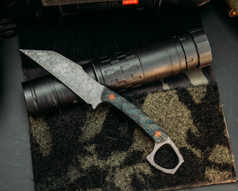SHPOS - Kamari Burlap Micarta, Fire Canvas Micarta pins, Chaos Grip.
