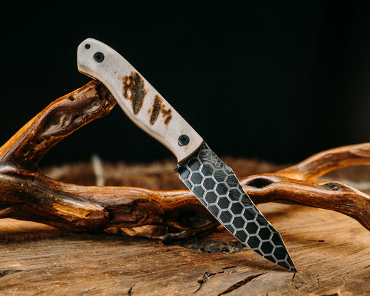 Field Knife Jr- Elk Antler, Mosaic Mosaic Pins, Textured Grip