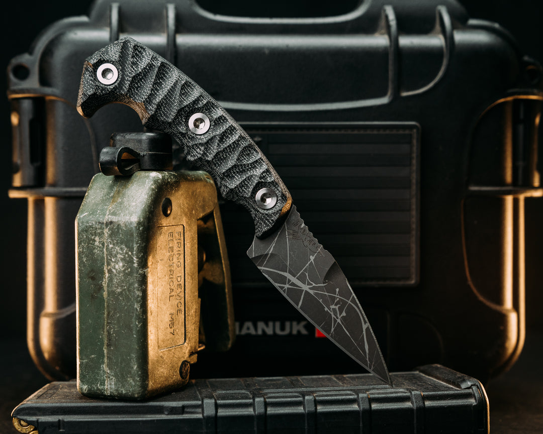 3" HUMINT - Black Canvas Micarta, Allen Bolts, Textured Grip