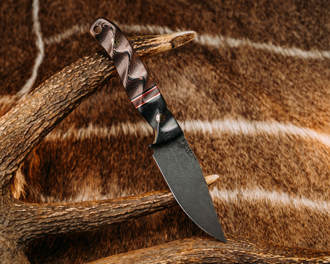 Feather Light- Black Dunes Carbon, Black & Red G10 w/ Copper Pin Striping, Red Infused Carbon Split, Copper Camo Carbon, Mosaic Pins, Copper Lanyard Pin, Textured Grip.