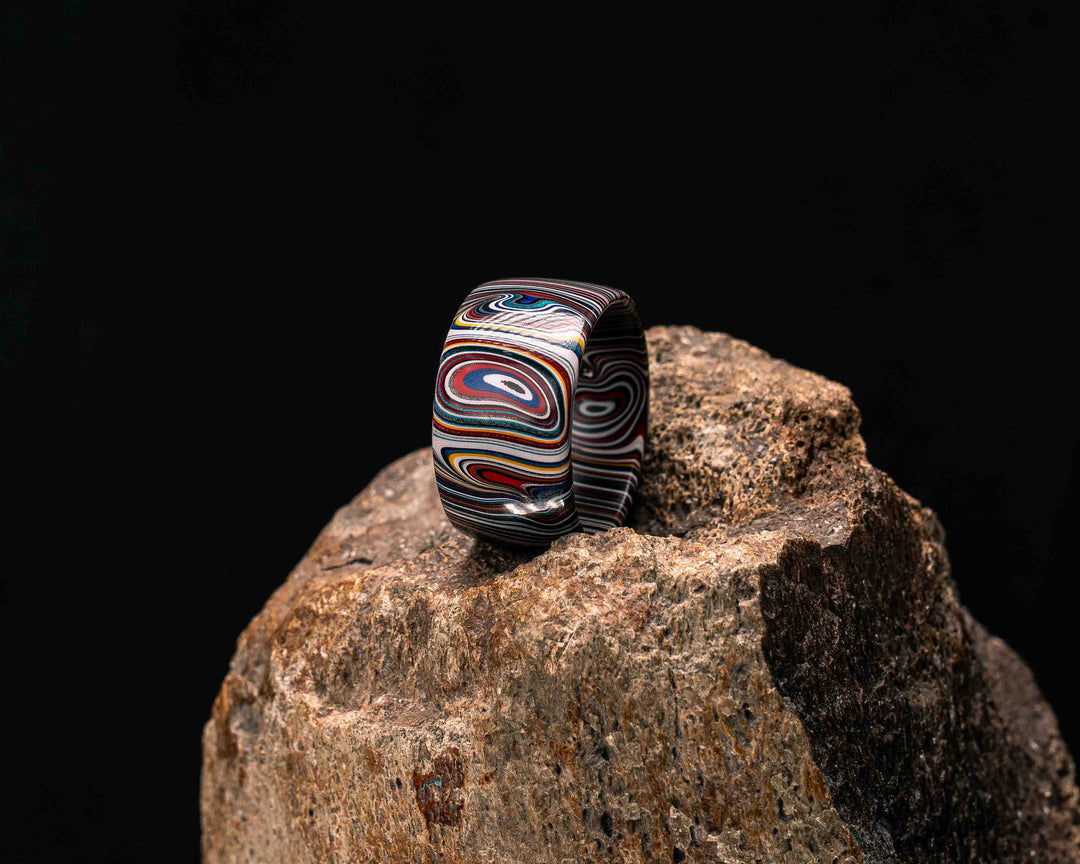 Ring- Fordite, Hundreds of Colors and Layers of Automotive Enamel Paint