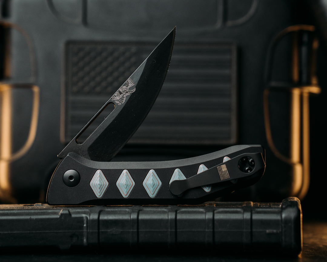 Custom Kwaiken Folder - Shipwreck Camo Quartz, Anodized Black Handle, Black Nitride Blade, Textured Grip, Deep Carry Pocket Clip
