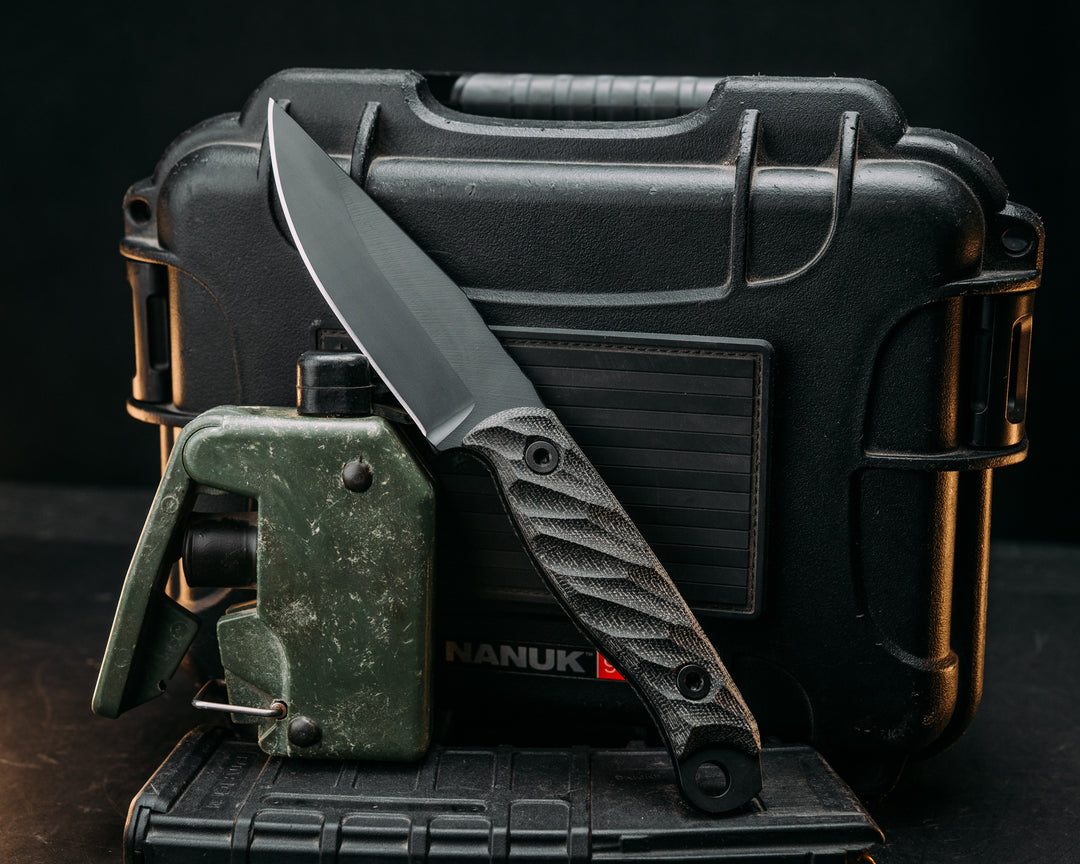 Crow Jr- Black Canvas Micarta, Armor Black Cerakote, Allen Bolts, Textured Grip