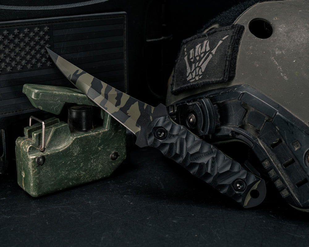 Combat Filet- Black G10, Tiger Stripe Camo Cerakote, Allen Bolts, Textured Grip