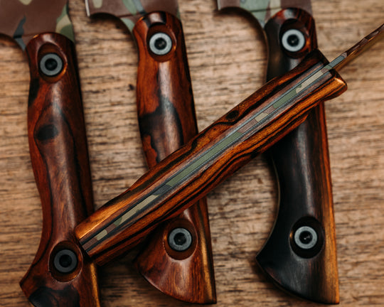 Steak Knife Set (4 Pcs) - Desert Ironwood, M81 Woodland Camo Cerakote, Allen Bolts, Smooth Grip