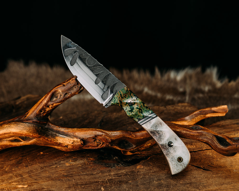 Cavner- Raffir Calceon GREEN, Black G10, OD Green G10, Aluminum, White G10 and Forest Green G10 Split, Elk Antler, Mosaic Pins, Brass Lanyard Pin, Textured Grip