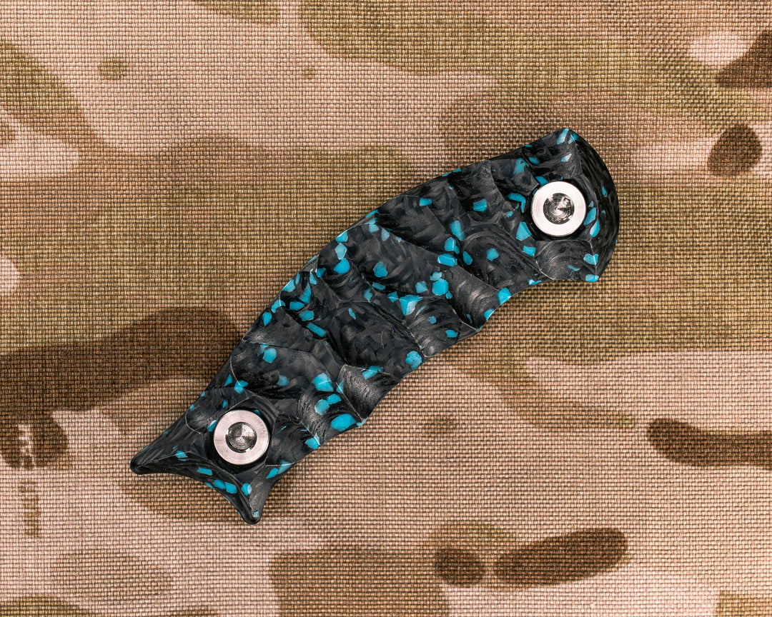 Karambito Scales- Turquoise Rocky Wave Carbon, Ti Allen Bolts, Textured Grip