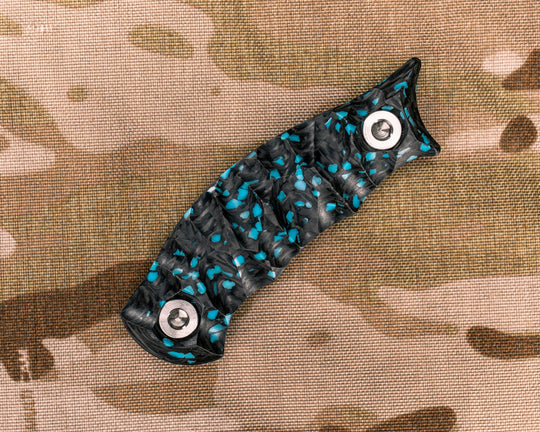 Karambito Scales- Turquoise Rocky Wave Carbon, Ti Allen Bolts, Textured Grip