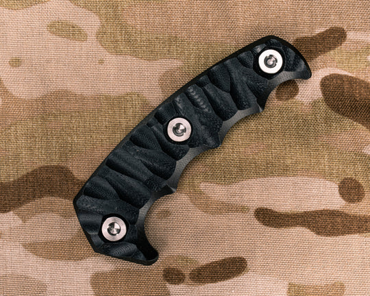Humint Scales- Black G10, Ti Hardware, Chaos Grip