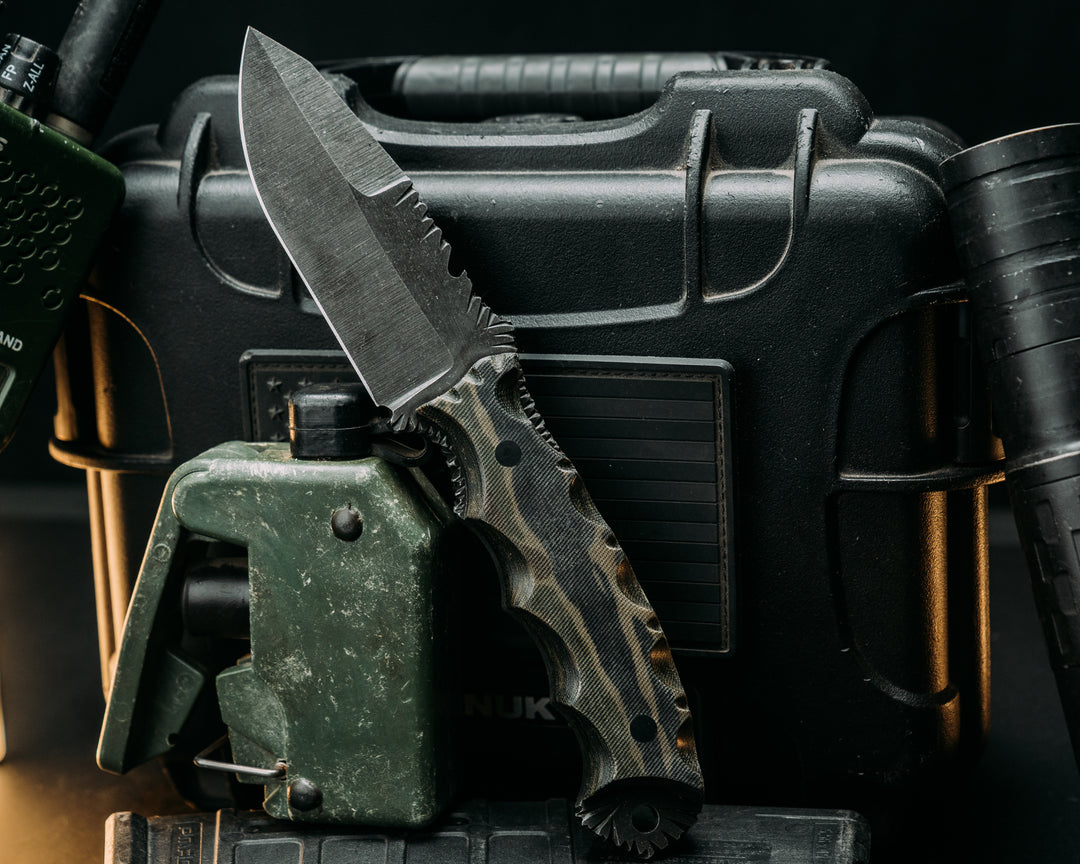 Notched Breacher Jr- Vietnam Tiger Stripe Cammie Micarta, CF Pins, Smooth Grip, Old School Rock Worked Spine